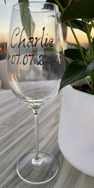 Retirement Design Gift Wine Glass: