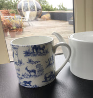 Fine Bone China 1 Pint Safari Print Mug/Beaker (Blue)