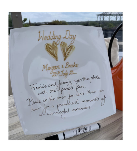 Personalised Wedding Day Gift Plate: Square (Gold Hearts) Signature